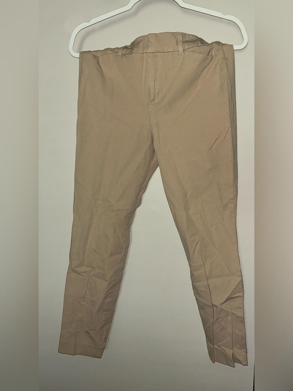 Old Navy Cropped Slim Ankle Pants in Khaki